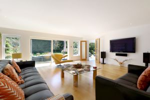 Photo 16- click for photo gallery